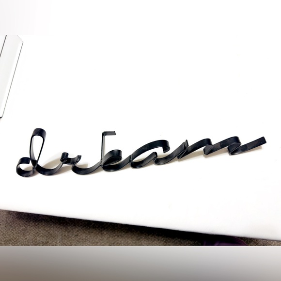 DREAM Black Iron Metal “dream” shelf decor tabletop freestanding sign 21”x7” - Picture 7 of 12